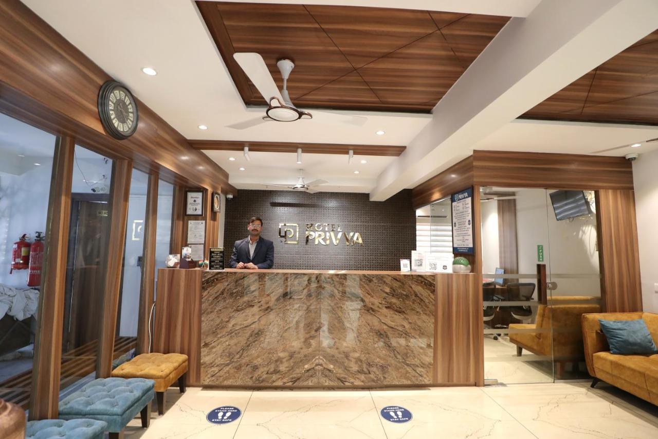 Hotel Privya Rooms And Banquet 수라트 외부 사진