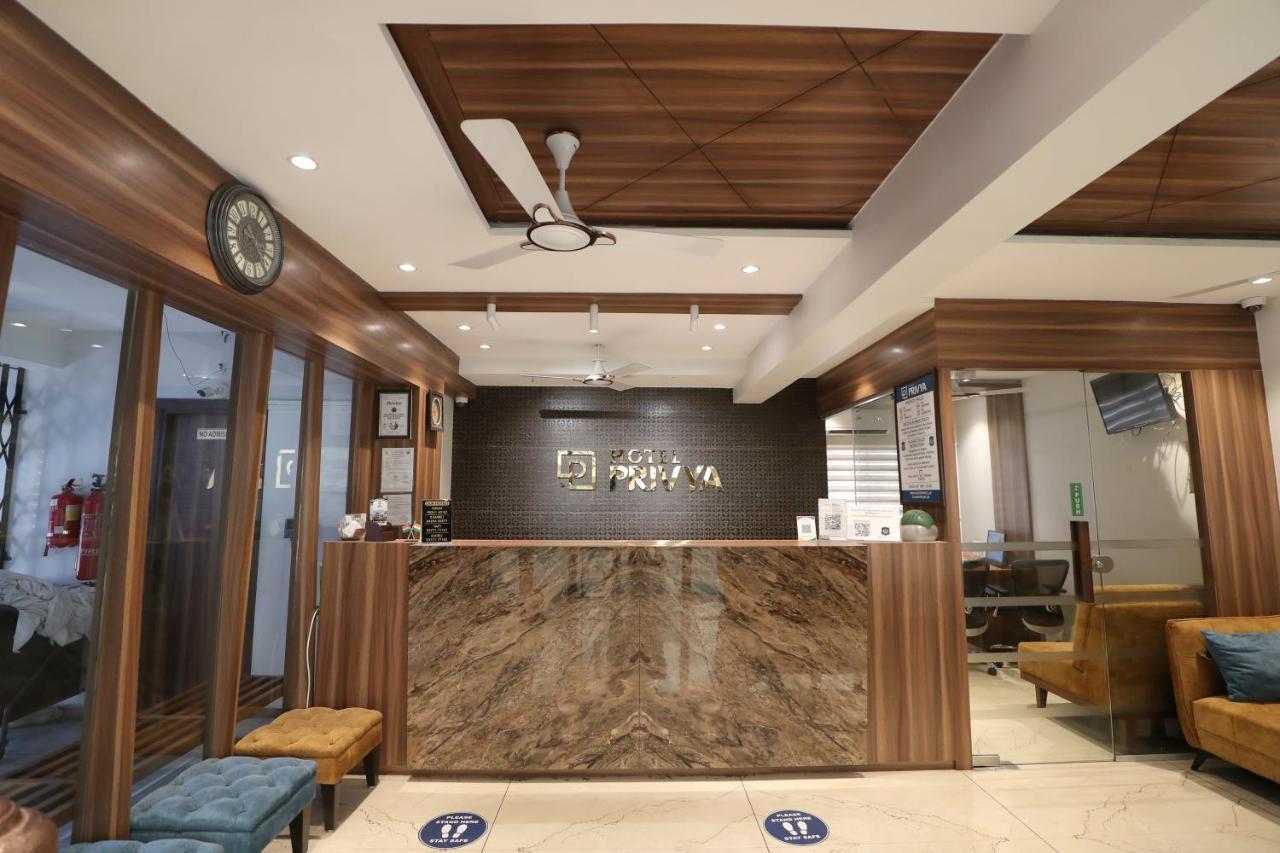 Hotel Privya Rooms And Banquet 수라트 외부 사진